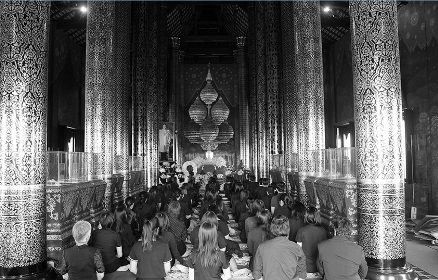 สวพส.จัดทำบุญบำเพ็ญพระราชกุศลปัญญาสมวารครบ50วันณหอคำหลวงอุทยานหลวงราชพฤกษ์จังหวัดเชียงใหม่