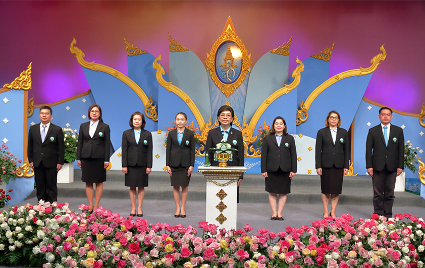 คณะผู้บริหารสวพส.ร่วมบันทึกเทปถวายพระพรเนื่องในวันเฉลิมพระชนมพรรษาของสมเด็จพระนางเจ้าสิริกิติ์พระบรมราชินีนาถ