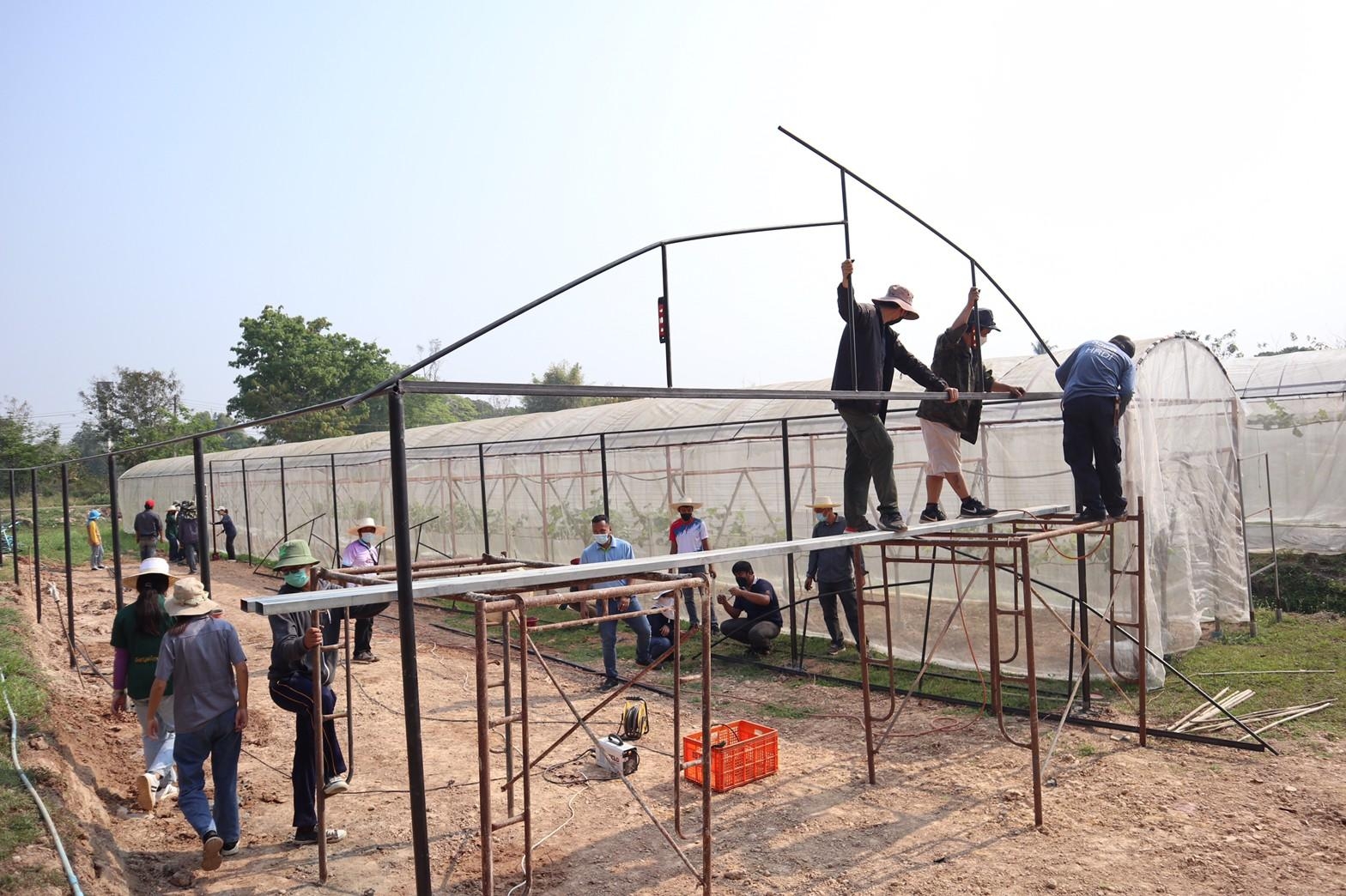 สวพส.ขยายความรู้ปลูกพืชผักโรงเรือนและIOTสู่สถาบันการศึกษา