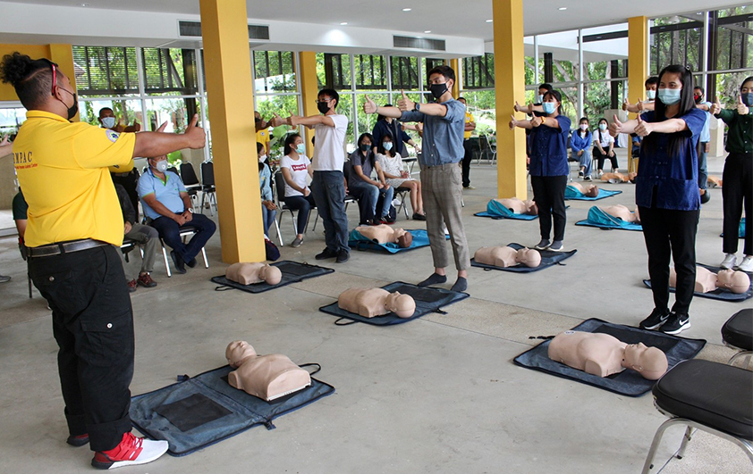 สวพส.จัดฝึกอบรมปฐมพยาบาลและการช่วยฟื้นคืนชีพขั้นพื้นฐาน