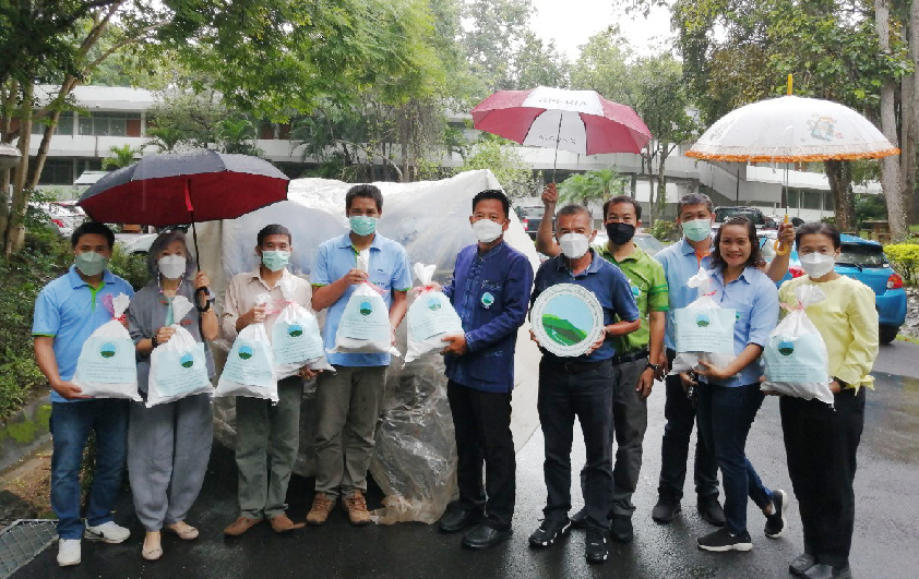 สวพส.ส่งกำลังใจไปสู้ภัยโควิดอ.อมก๋อยและเชียงดาว